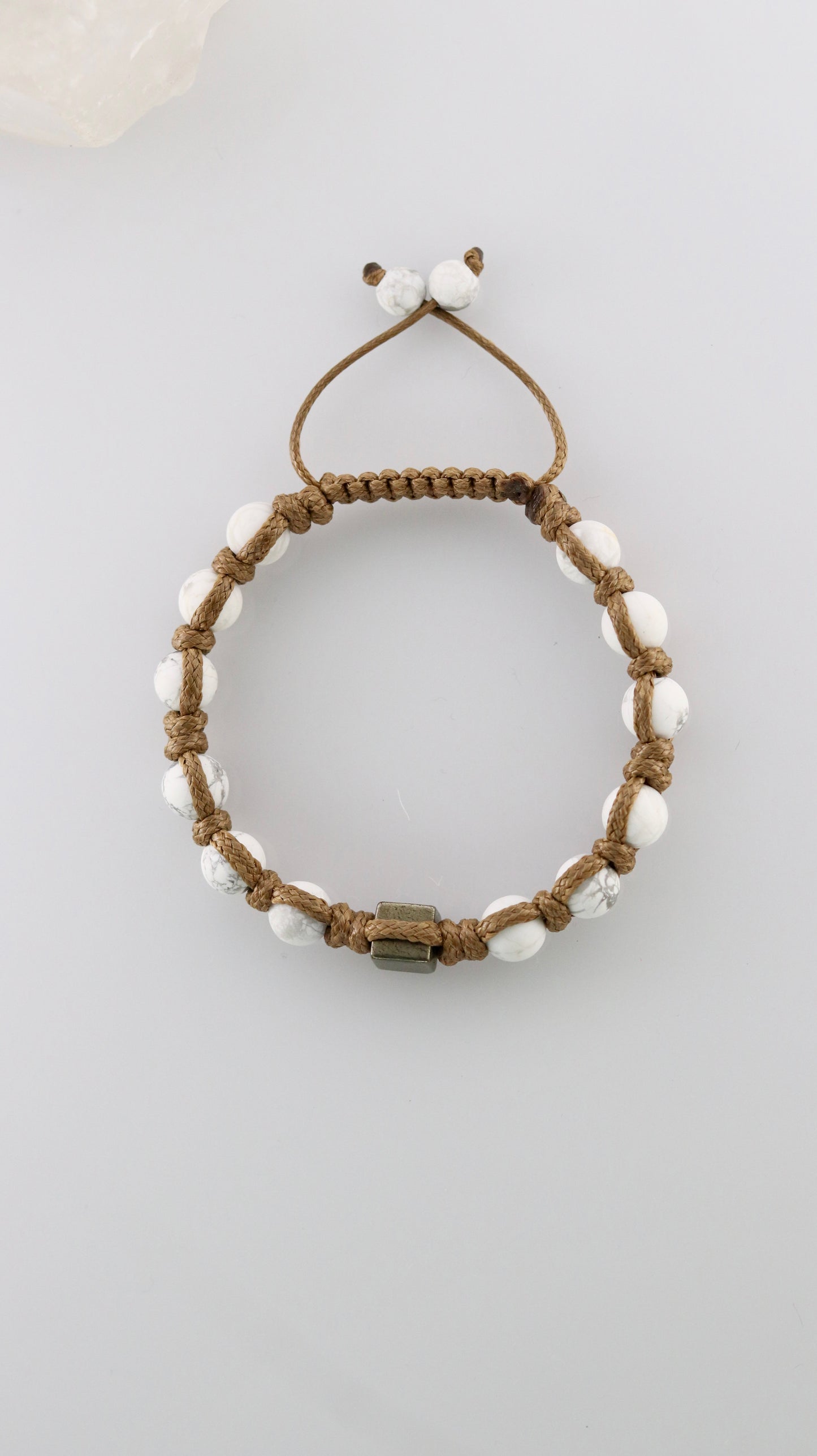 Howlite Pyrite Bracelet for Men Pyrite cube High Quality Natural Protection Gemstone Healing Energy Stone Soulmate Anniversary Gift for Him