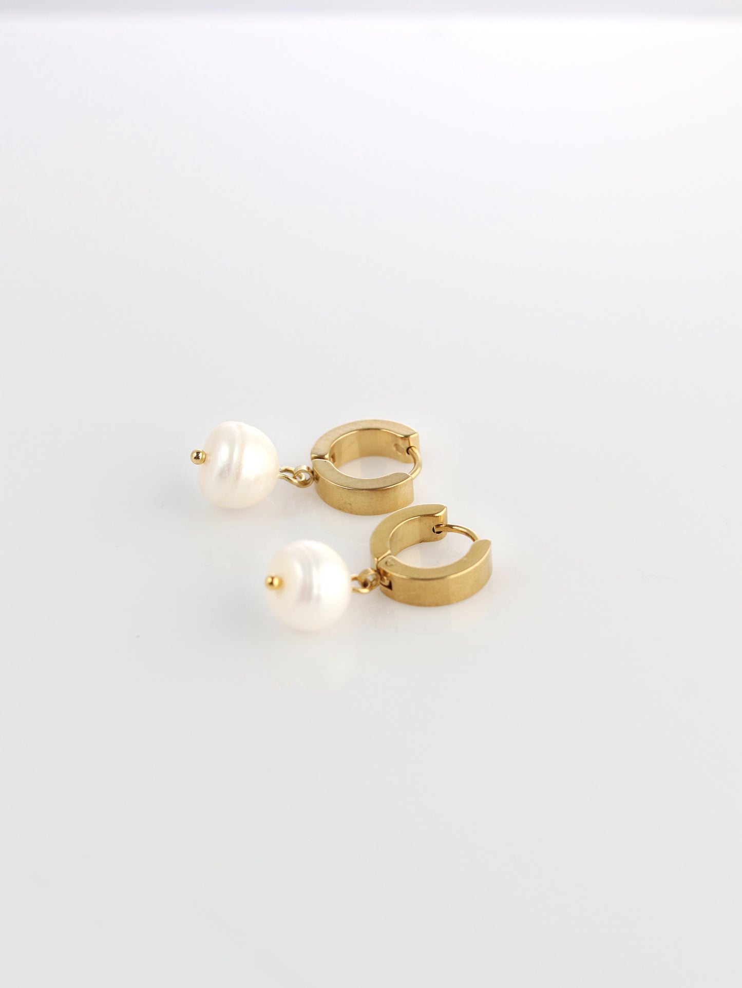 Iridescence earrings