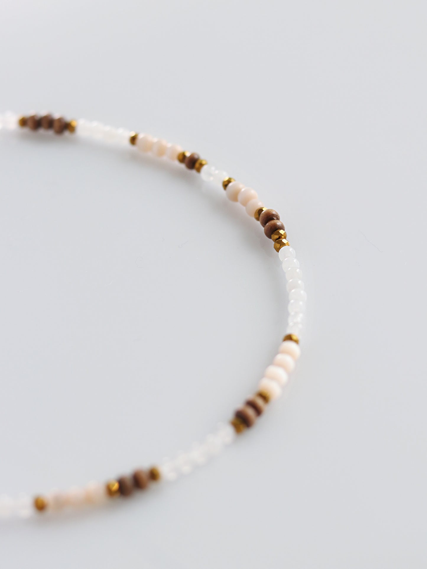 Mirage choker necklace