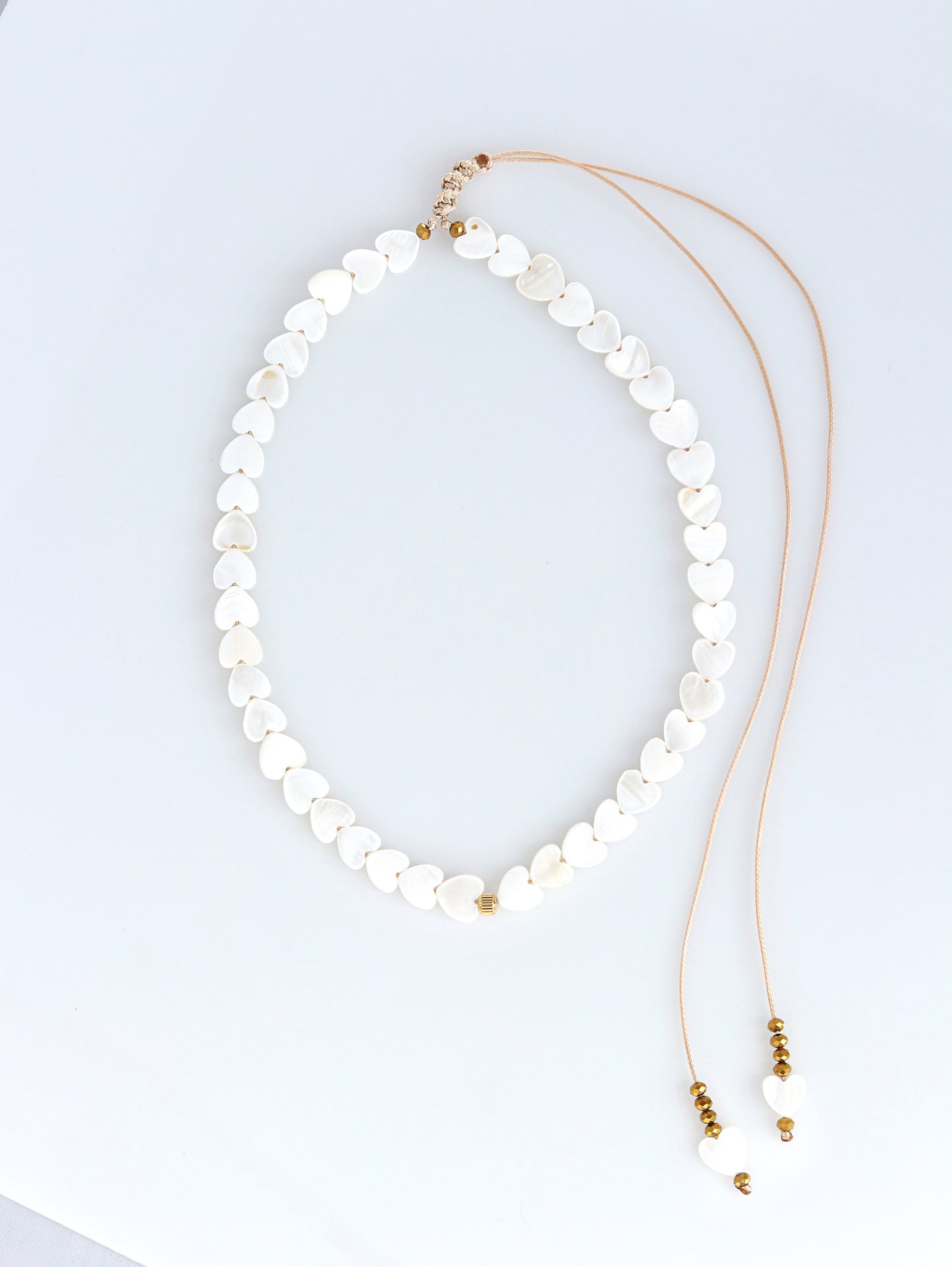 Naila heart shell necklace