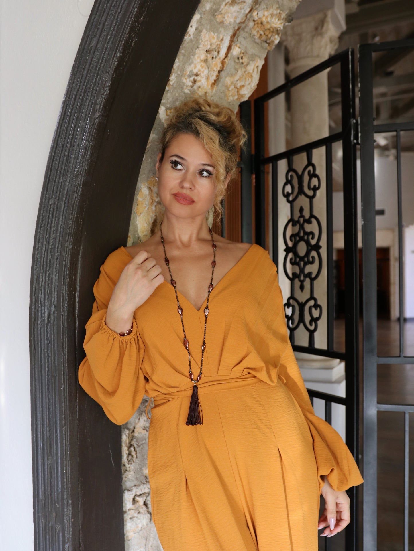 Raíz Necklace | Long Pearl Tassel Necklace