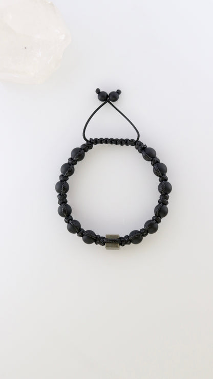 Black Onyx & Pyrite Men’s Macrame Bracelet