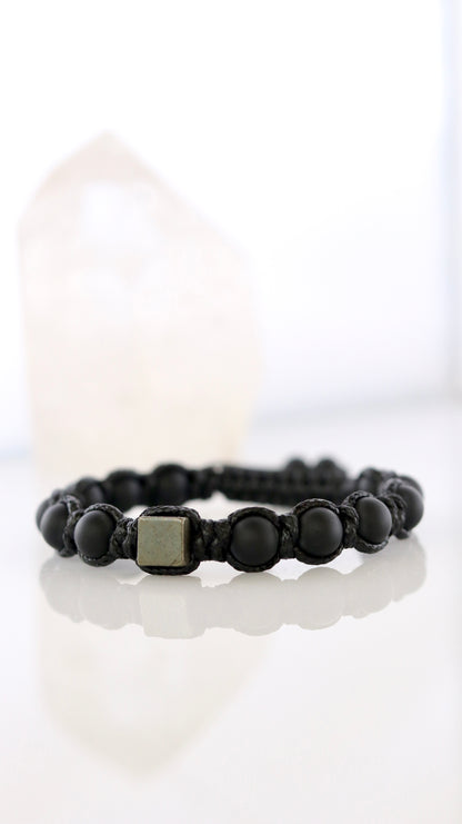 Black Onyx & Pyrite Men’s Macrame Bracelet