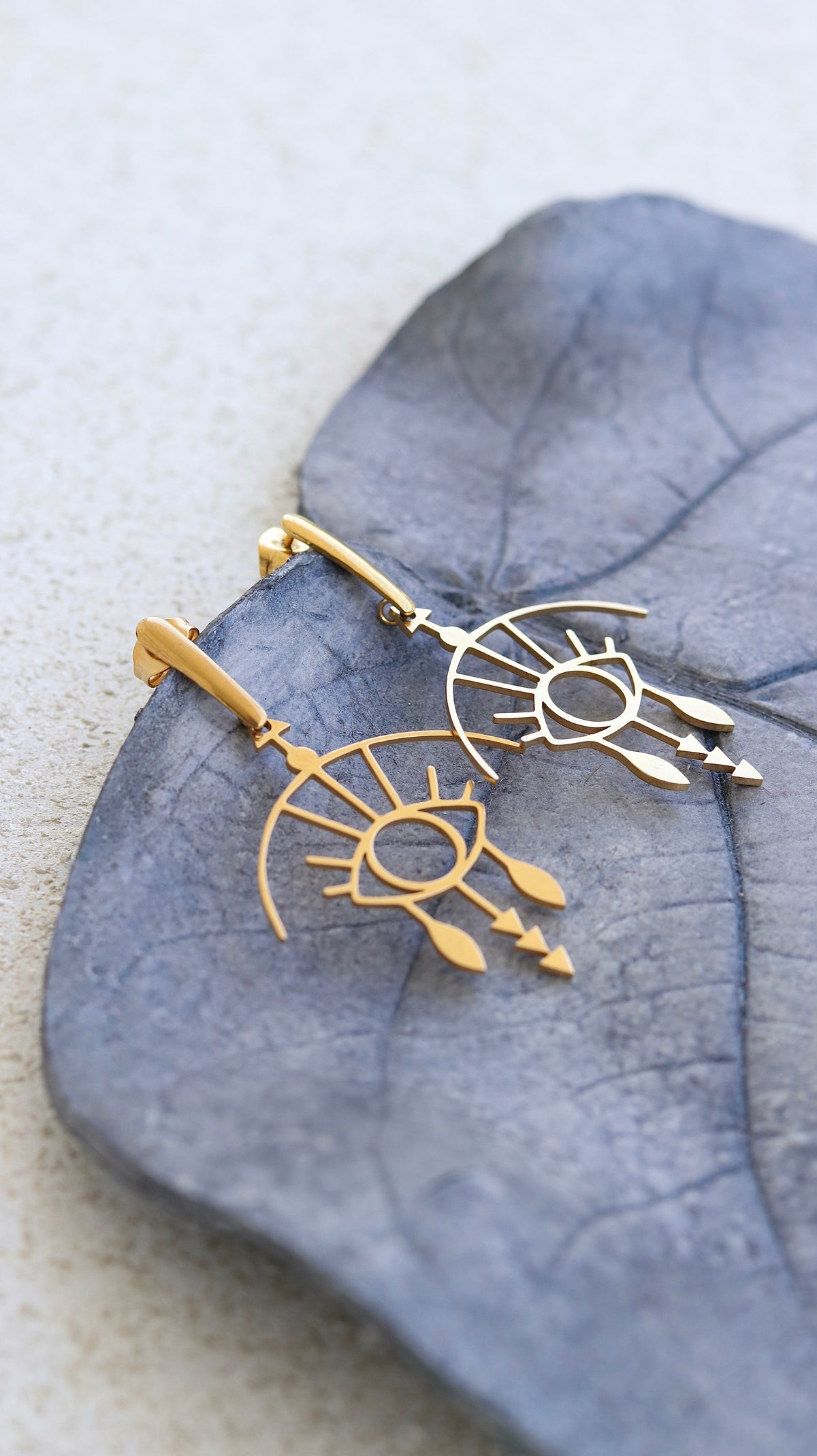 Eye Archer Earrings