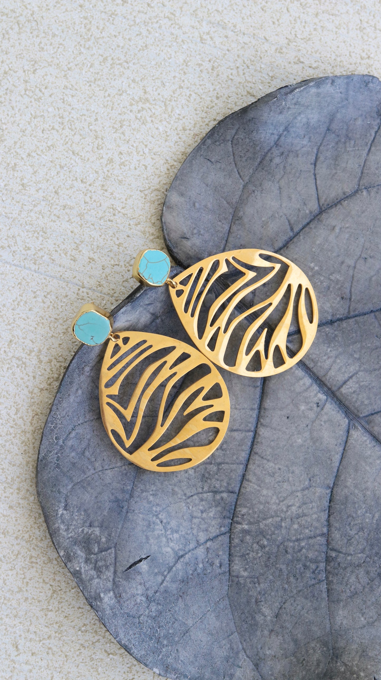 Turquoise teardrop earrings