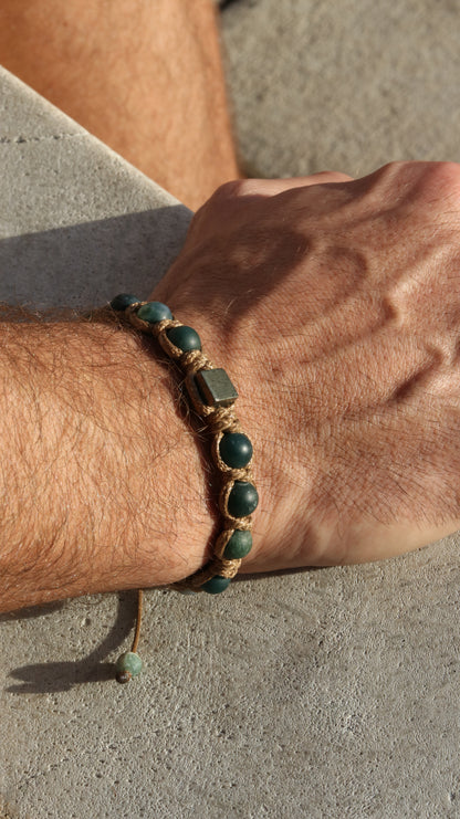 Men’s Moss Agate & Pyrite Macrame Bracelet