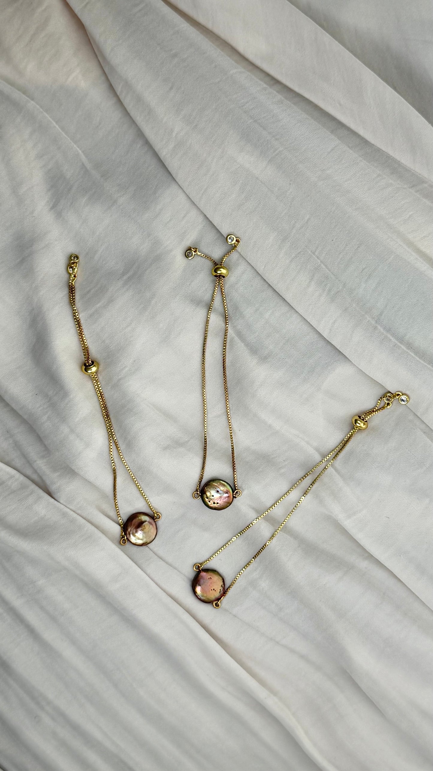 Luna Sola Bracelet - Single Pearl Bracelet