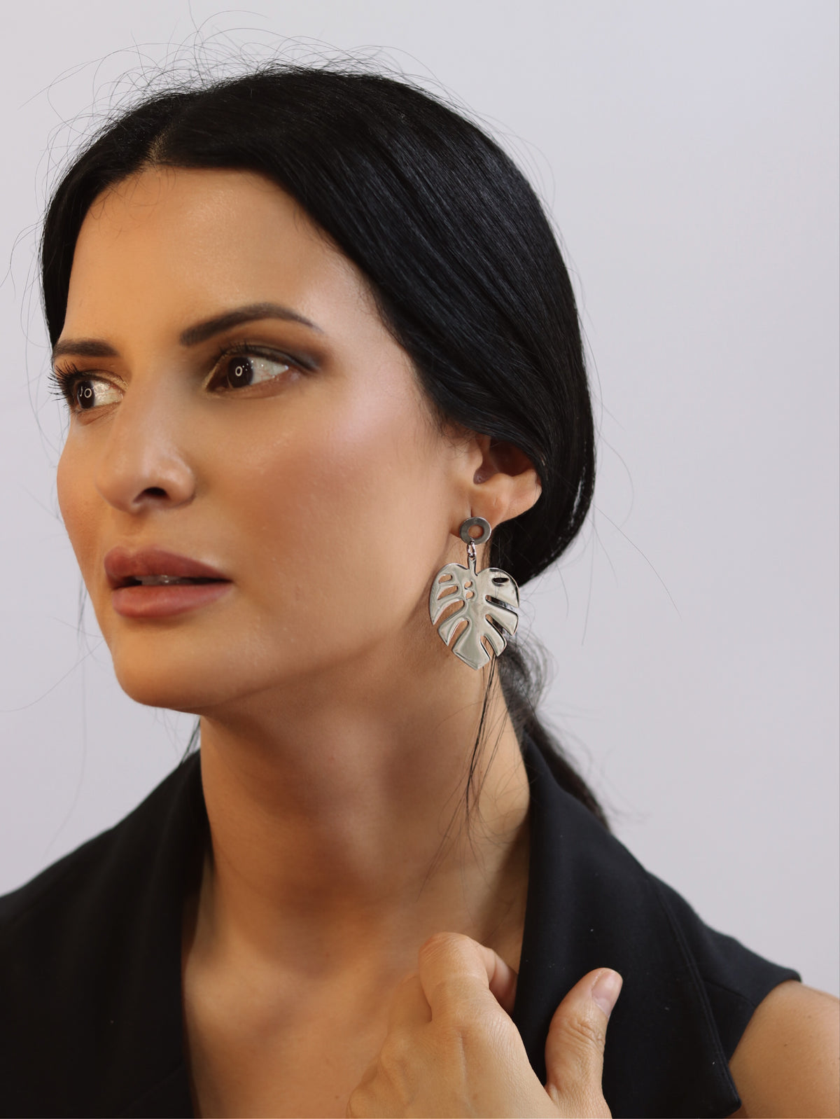 Stainless steel monstera deliciosa earrings hypoallergenic
