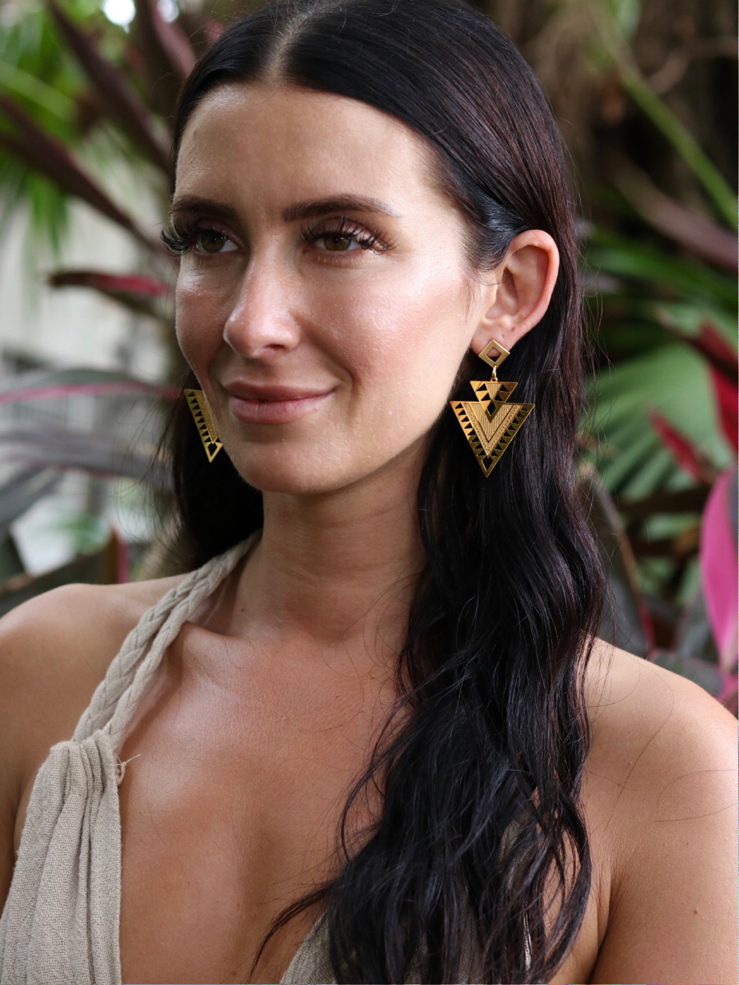 Triangle power earrings